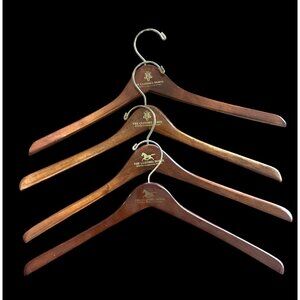 Vtg  Wooden Clothes Hangers Lot Of 4 By The Clothes Horse Spirited Classics For